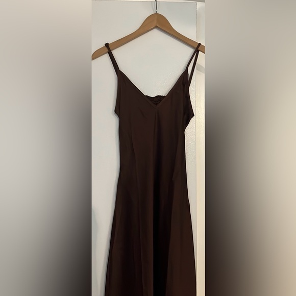 NWT HOUSE OF HARLOW 1960 Satin effect BROWN BURGUNDY DRESS. Sz S - Picture 15 of 16